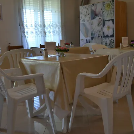 Ottavia Bed & Breakfast 3*